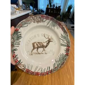 222 Fifth Mount Holly Green 8-1/2" Salad/Lunch Plate Christmas‎